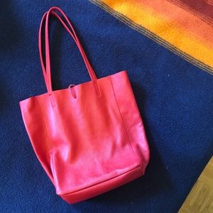 Vera Pelle 100% Leather tote